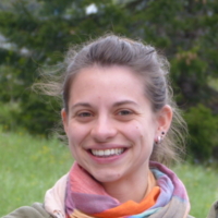 people-bussy-beatrice